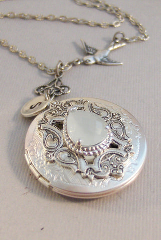 Victorian Moon,Locket,Moonstone Locket,Silver Locket,Moonstone,Goddess,Moonstone Necklace,Moonstone Locket,Moonstone Cab.Valleygirldesigns.