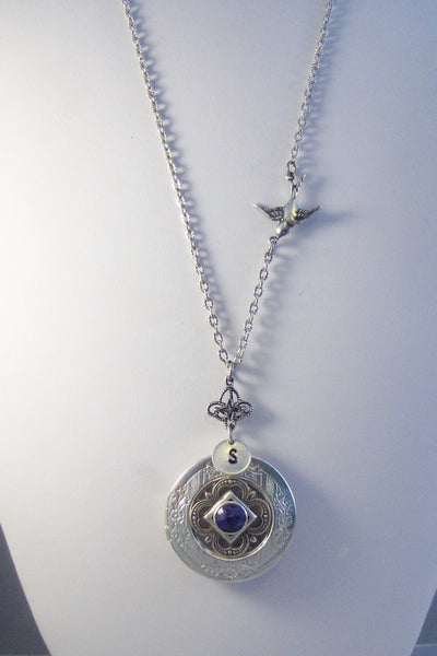 Sapphire Sparrow,Locket,Sapphire Necklace,Sapphire Locket,Sapphire Jewelry,Antique Sapphire,Photo Locket,Silver Locket,Blue Stone,Blue,raw