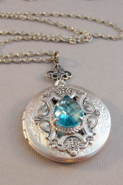 Misty Tide,Locket,Aquamarine Necklace,Aquamarine Jewelry,Birthstone,Birthstone Necklace,Blue Stone,Aquamarine Birthstone Valleygirldesigns.