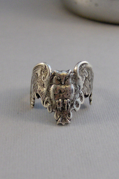 Winged Hoots,Owl Ring,Woodland Ring,Owl Jewelery,Hoots,Ring,Silver Ring,Gothic Owl,Gothic Ring,STeampunk Ring,Antique Ring,Valleygirldesigns