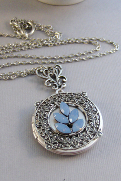 Palest Moon,Vintage Moonstone,Vintage Moonstone Necklace,Moonstone Necklace,Moonstone Locket,Blue Necklace,Blue Locket,valleygirldesigns